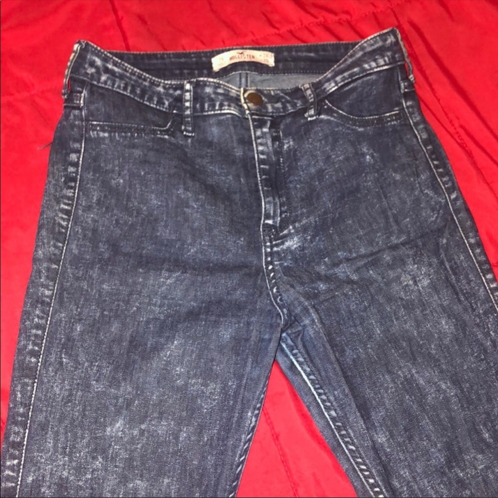 Hollister Jeans - Picture 2 of 3